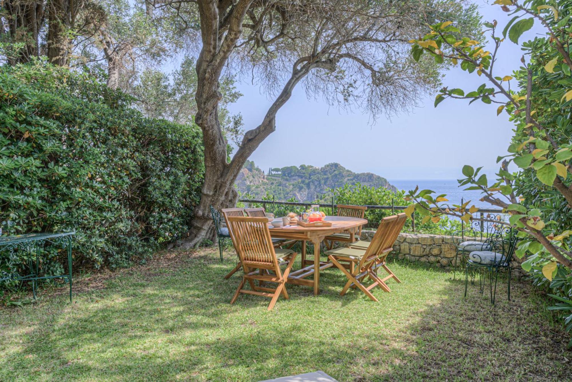Villa Infinity Vista Mare E Relax Taormina Buitenkant foto